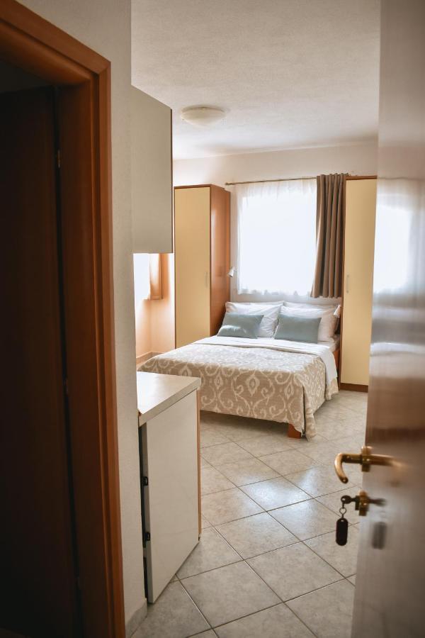 Garden House Vodice Apartment Exterior foto